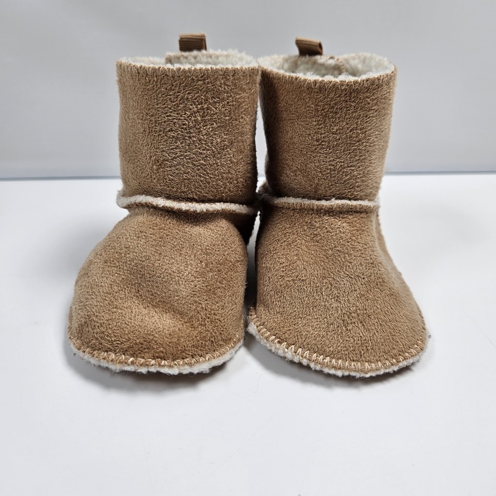 Baby Gap Shearling Brown Boots Shoes Sherpa Lined Brown 0-3 Months Infant NEW - Picture 3 of 10